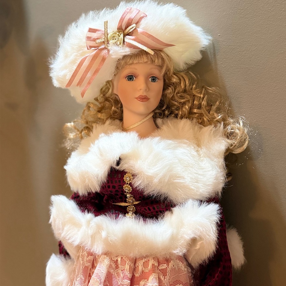 Vintage Porcelain Collector Doll Winter Victorian Burgundy Pink Lace Faux Fur‎